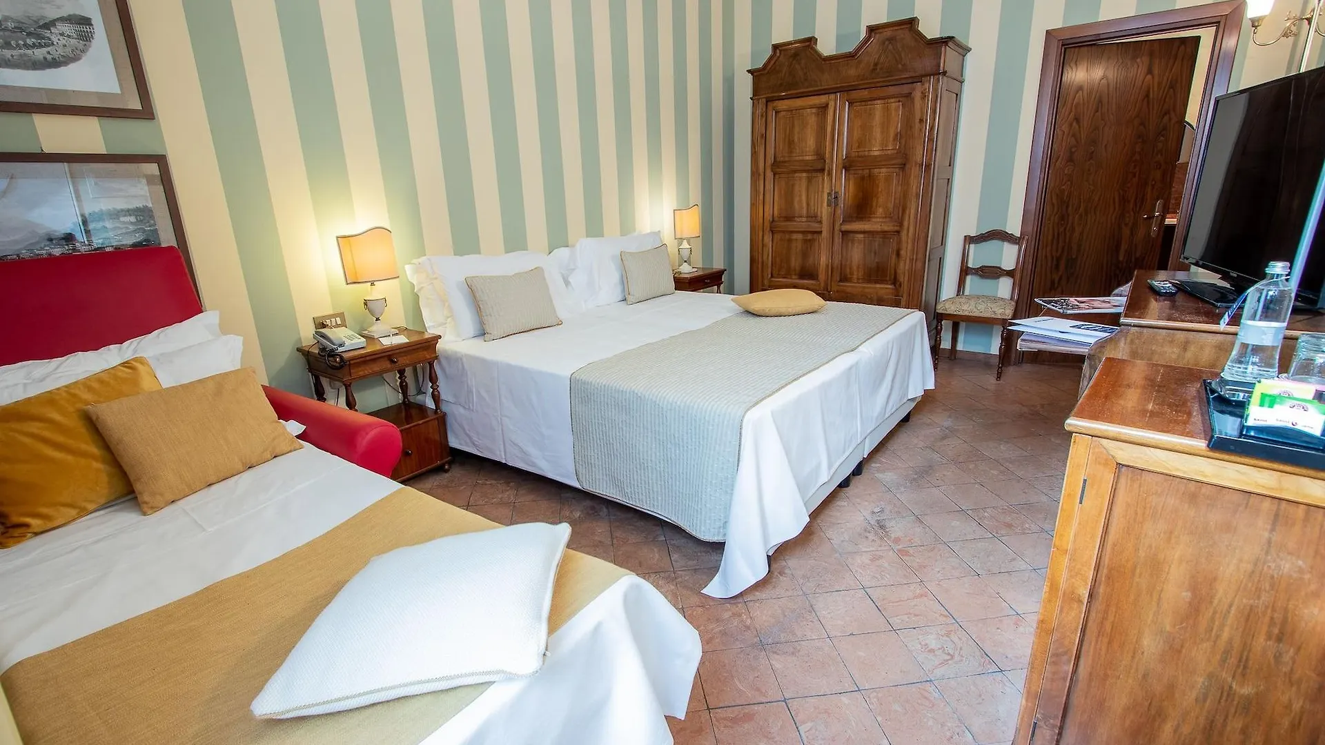 Albergo Le Due Corti Como İtalya