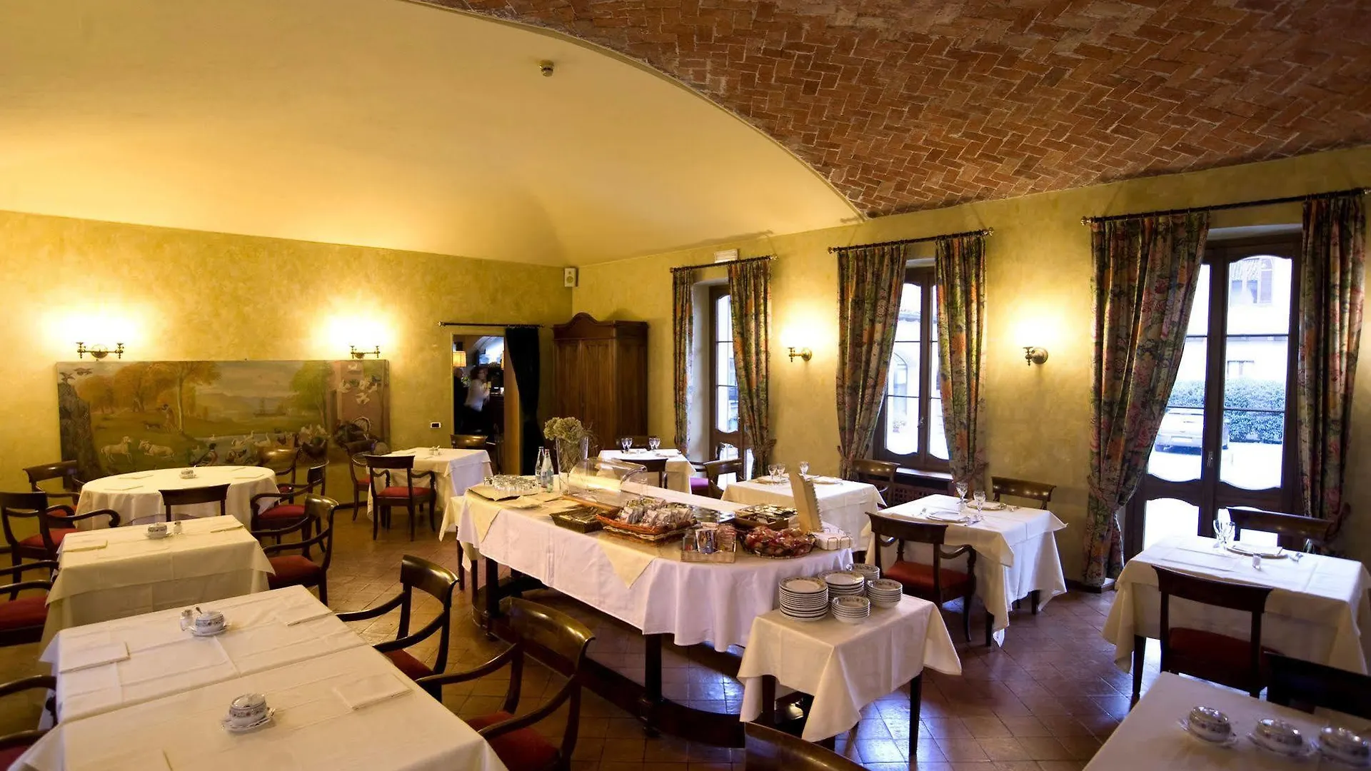 Otel Albergo Le Due Corti Como