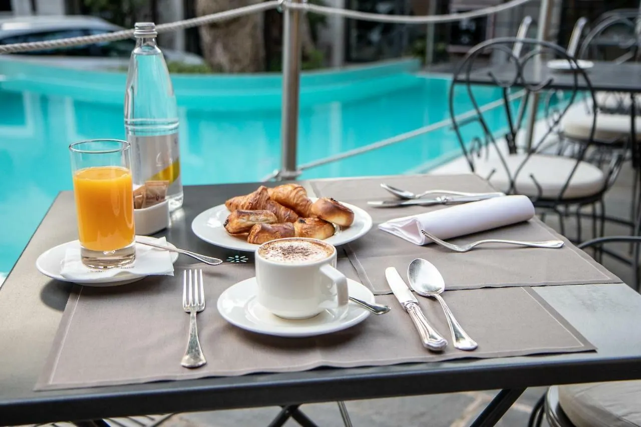 Albergo Le Due Corti Como İtalya