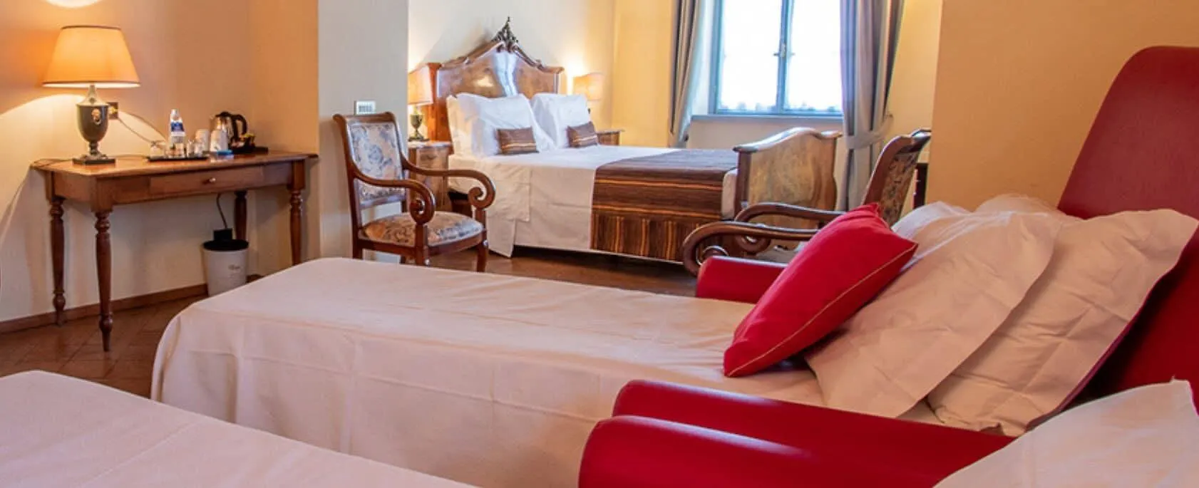 **** Hotel Albergo Le Due Corti Como Italien